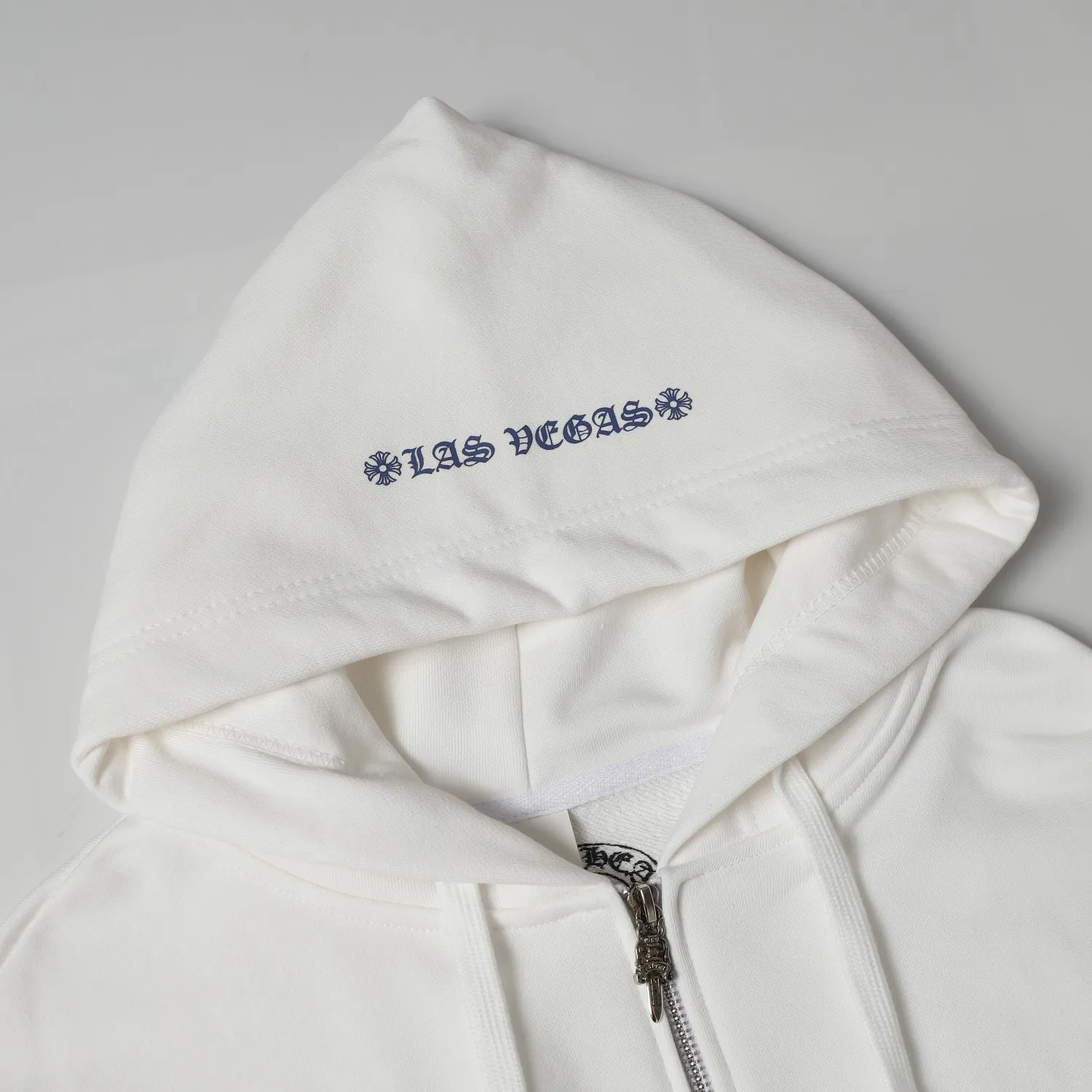 8571 Ch 。1 1 。 。White M 2x L